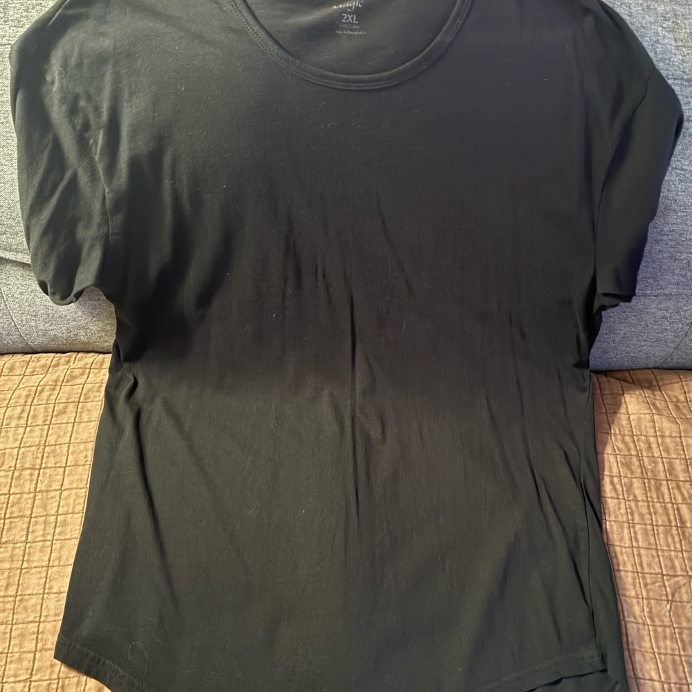 Elegant Black Short Sleeve Women's Tunic
